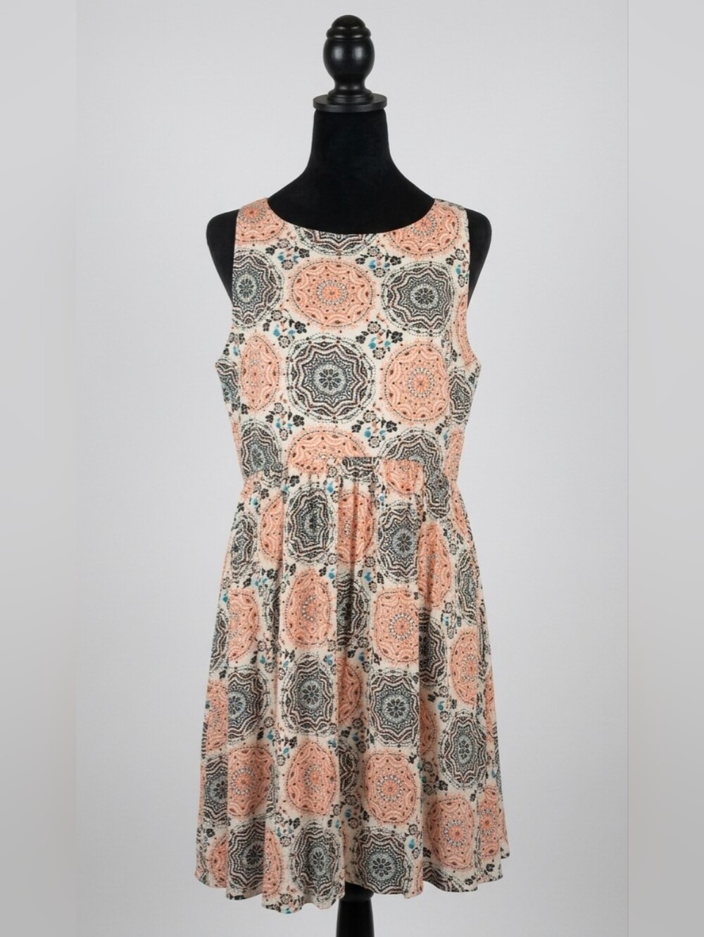 Freeway Multicolor Medallion Print Dress with Cream Lining‎ 100% Rayon